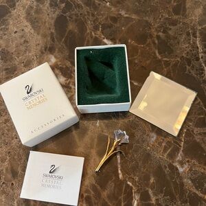 Swarovski Vintage Crystal Memories Flower Brooch